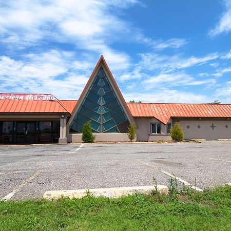 American Best Inn By Oyo I-35 Perry Near Lake Mcmurtry Екстер'єр фото