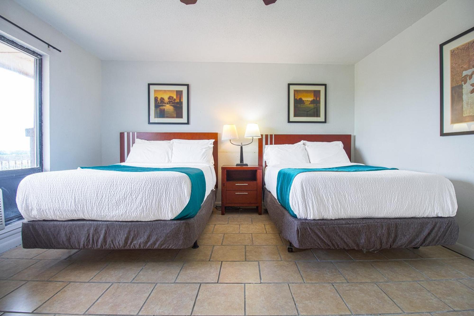 American Best Inn By Oyo I-35 Perry Near Lake Mcmurtry Екстер'єр фото